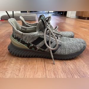 Adidas Kaptir 2.0 cloud foam sneaker sz mens 12